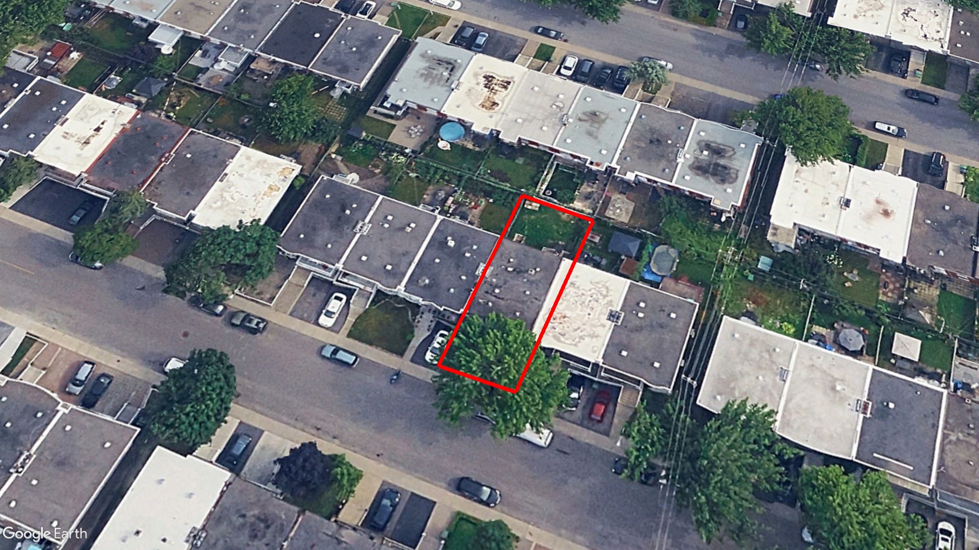 Tax Sale Montreal, Quebec - 040283-48