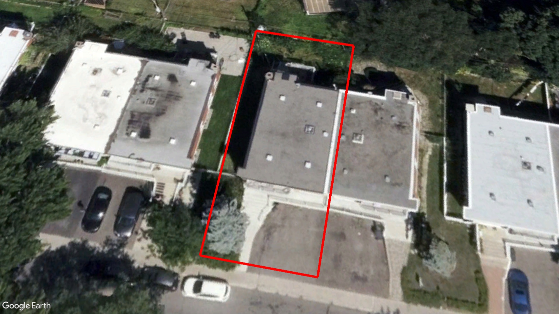 Tax Sale Montreal, Quebec - 040201-12