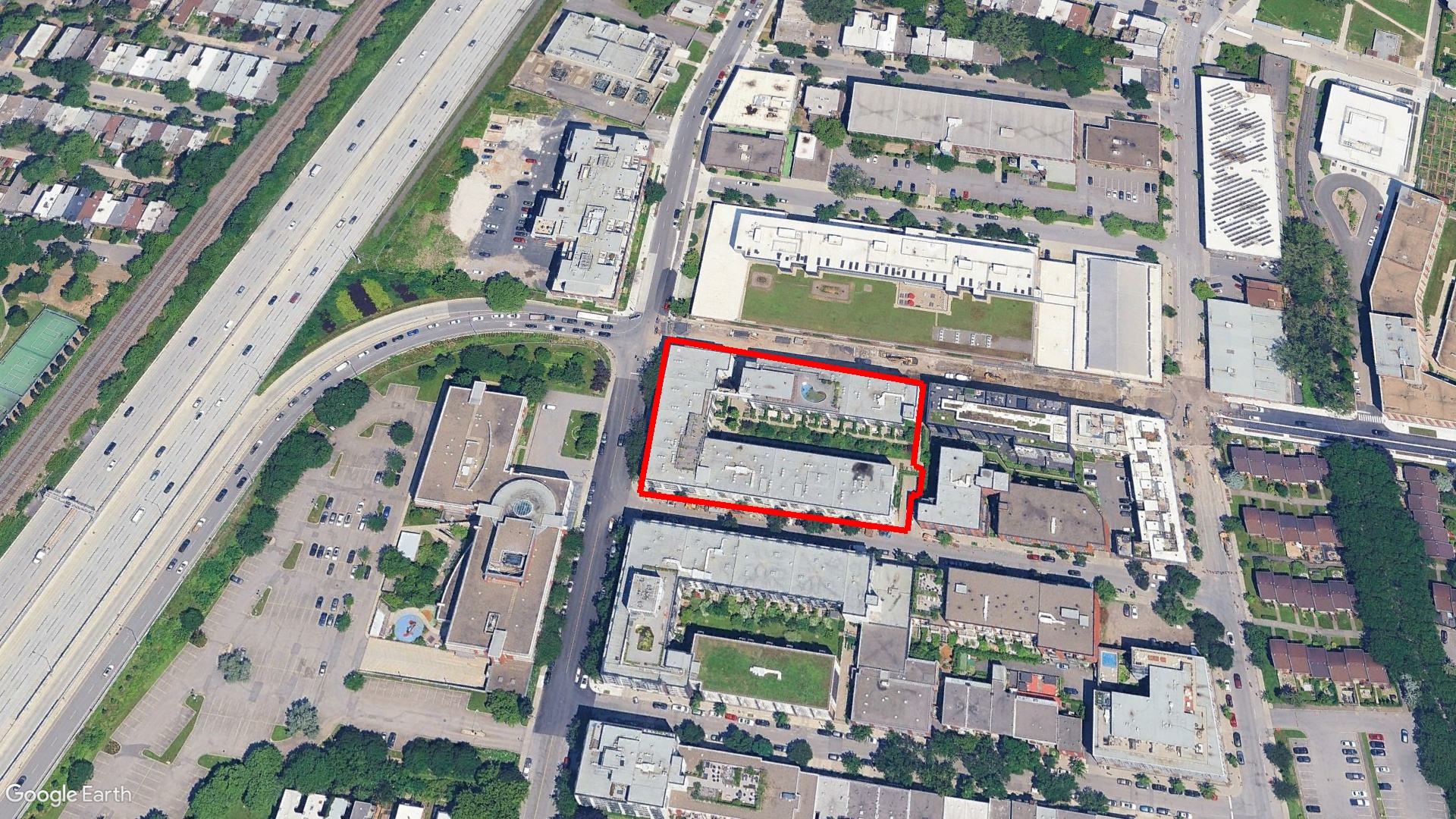 Tax Sale Montreal, Quebec - 251158-52