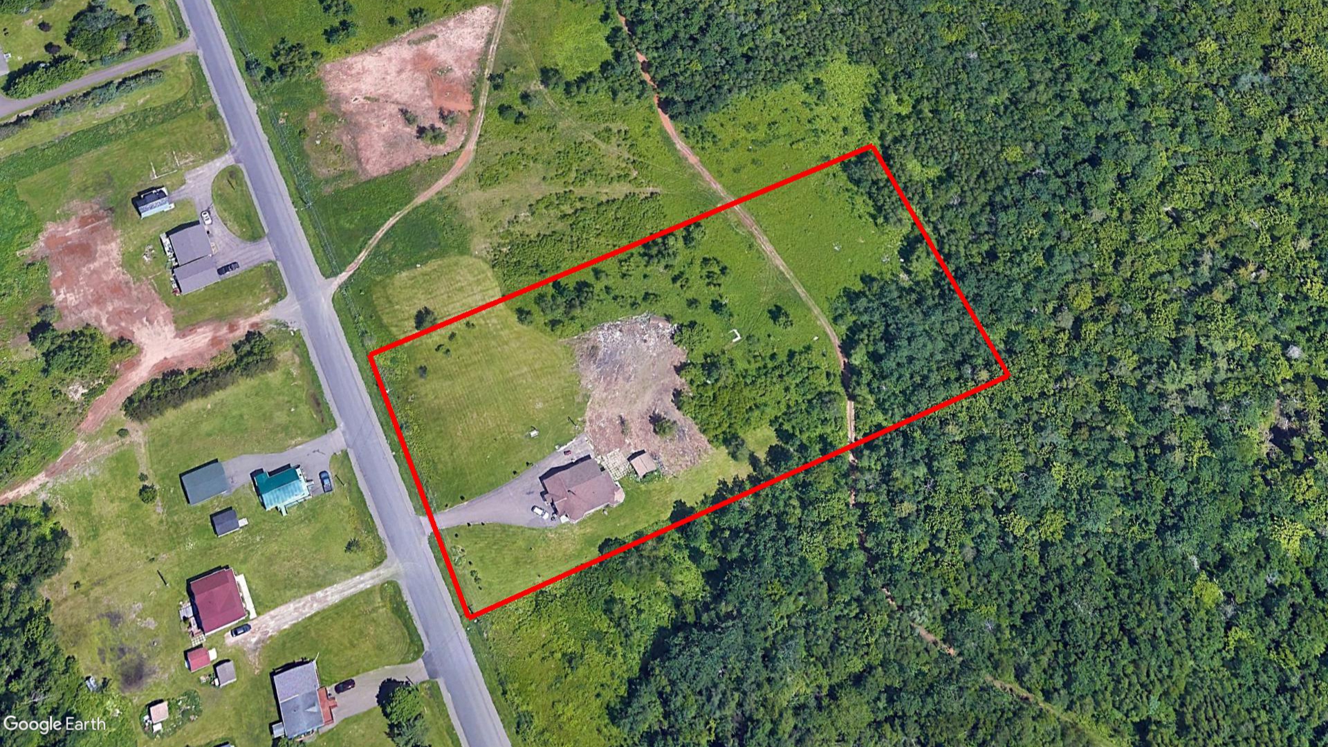 Tax Sale Moncton, New Brunswick - 02099746