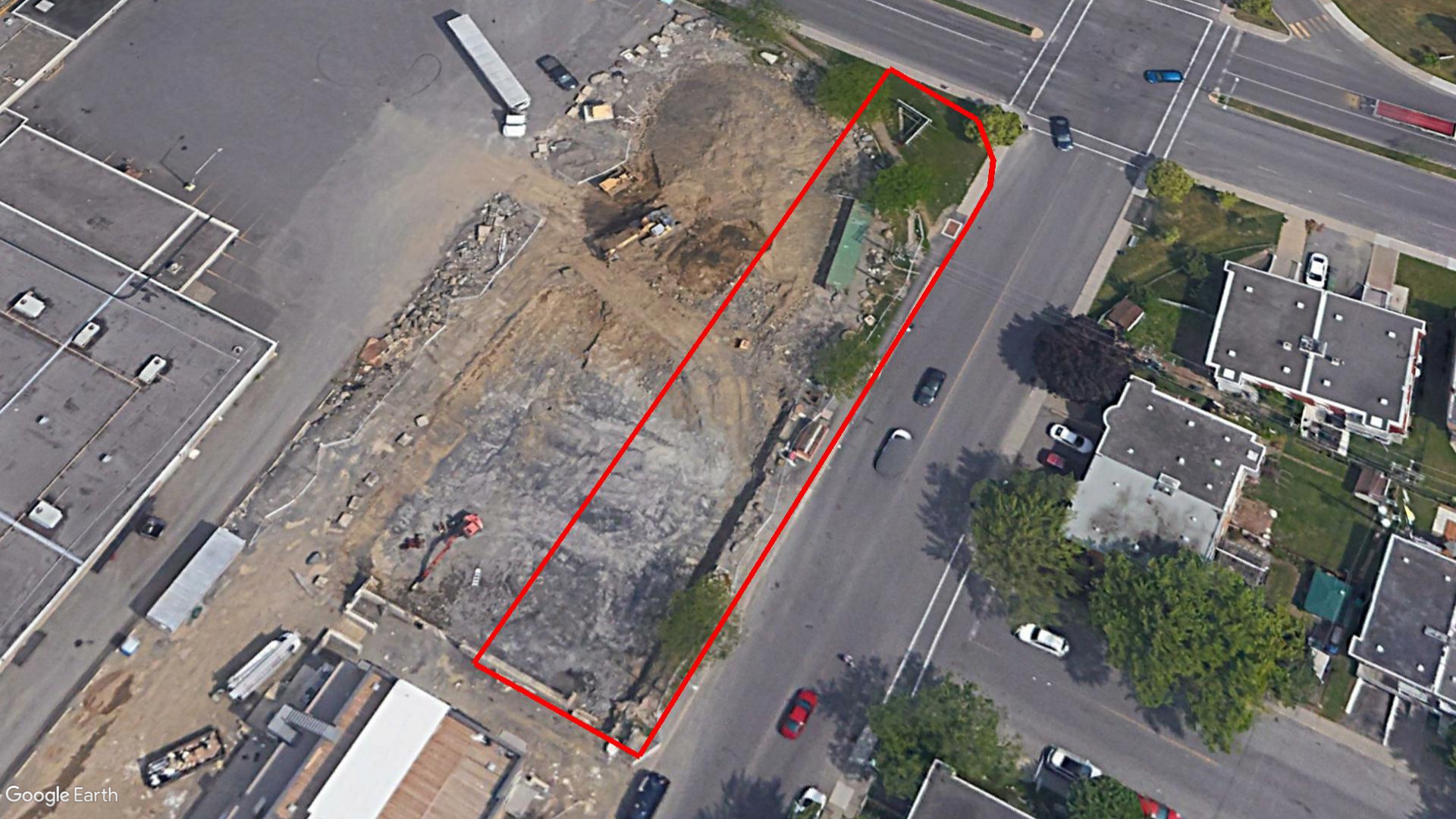 Tax Sale Montreal, Quebec - 052477-11