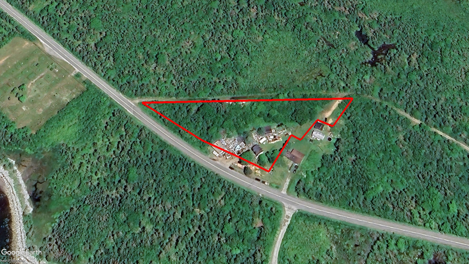 Tax Sale Shelburne, Nova Scotia - 04305264