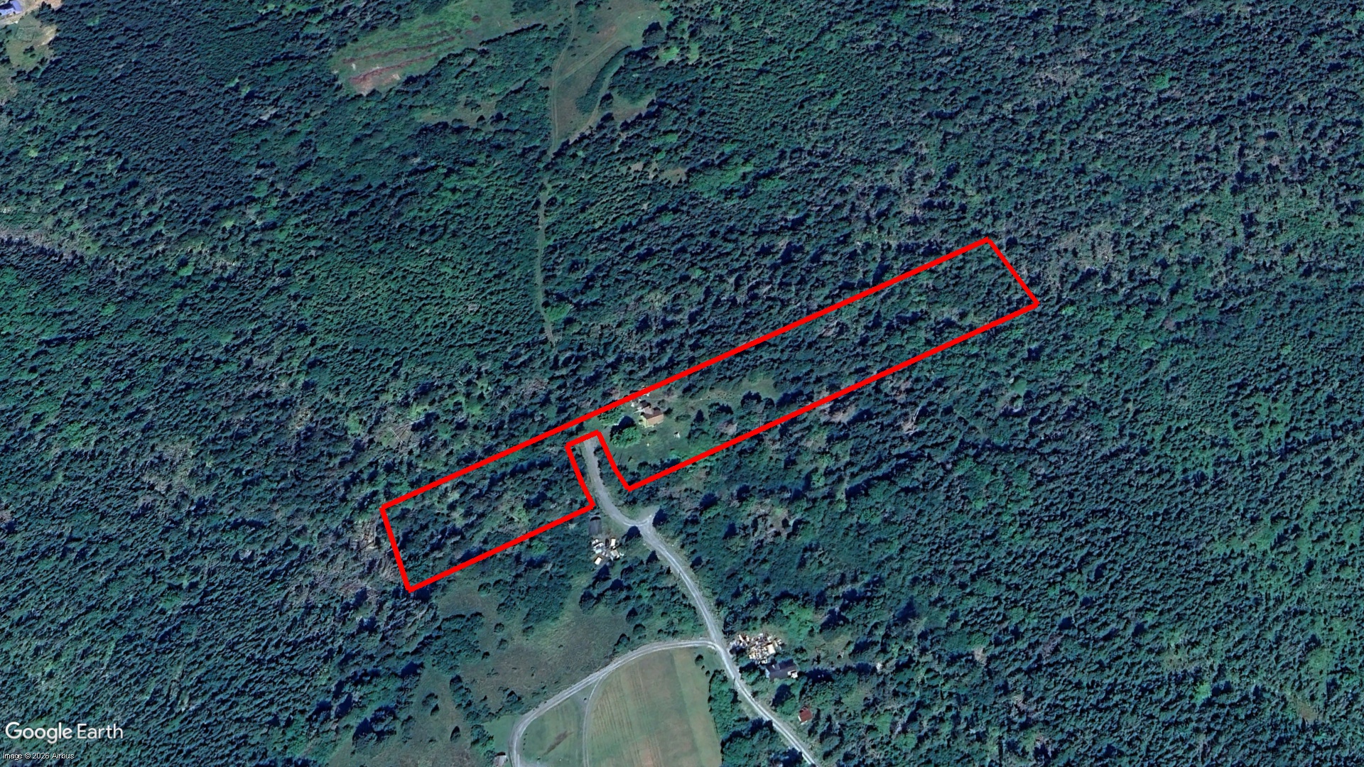 Tax Sale Lunenburg, Nova Scotia - 03634078