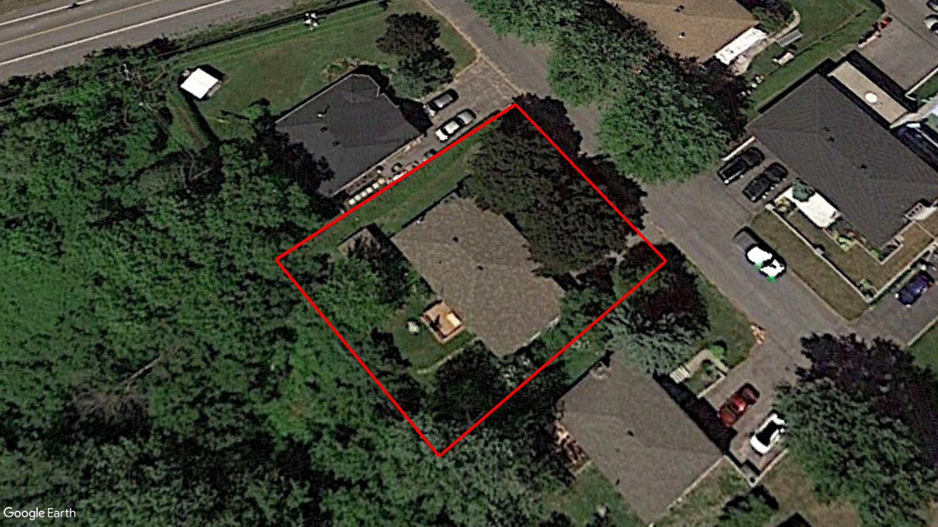 Tax Sale Montreal, Quebec - 040552-33