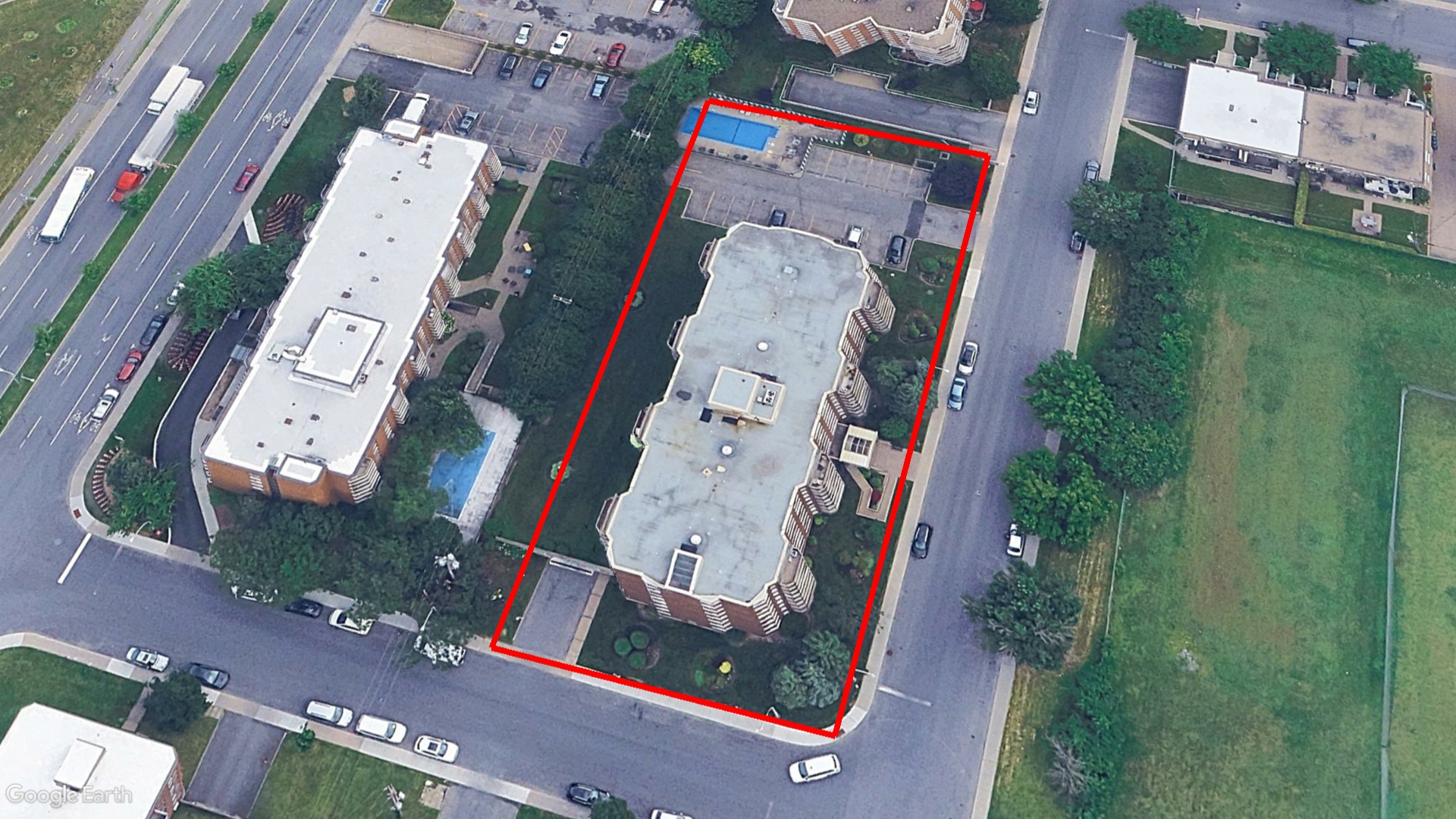 Tax Sale Montreal, Quebec - 041339-77