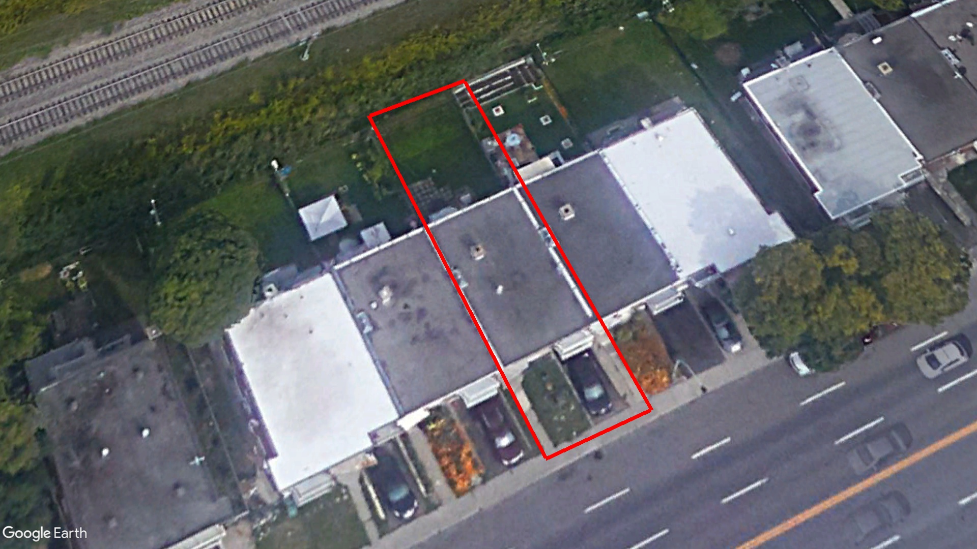 Tax Sale Montreal, Quebec - 041017-34