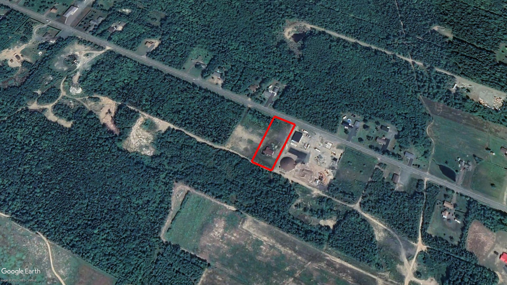 Tax Sale Bathurst, New Brunswick - 02598651