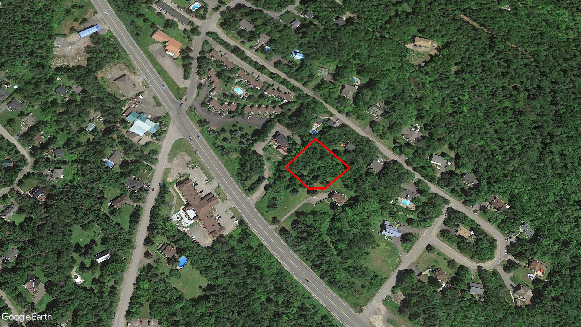 Tax Sale Les Pays-d'en-Haut, Quebec - 