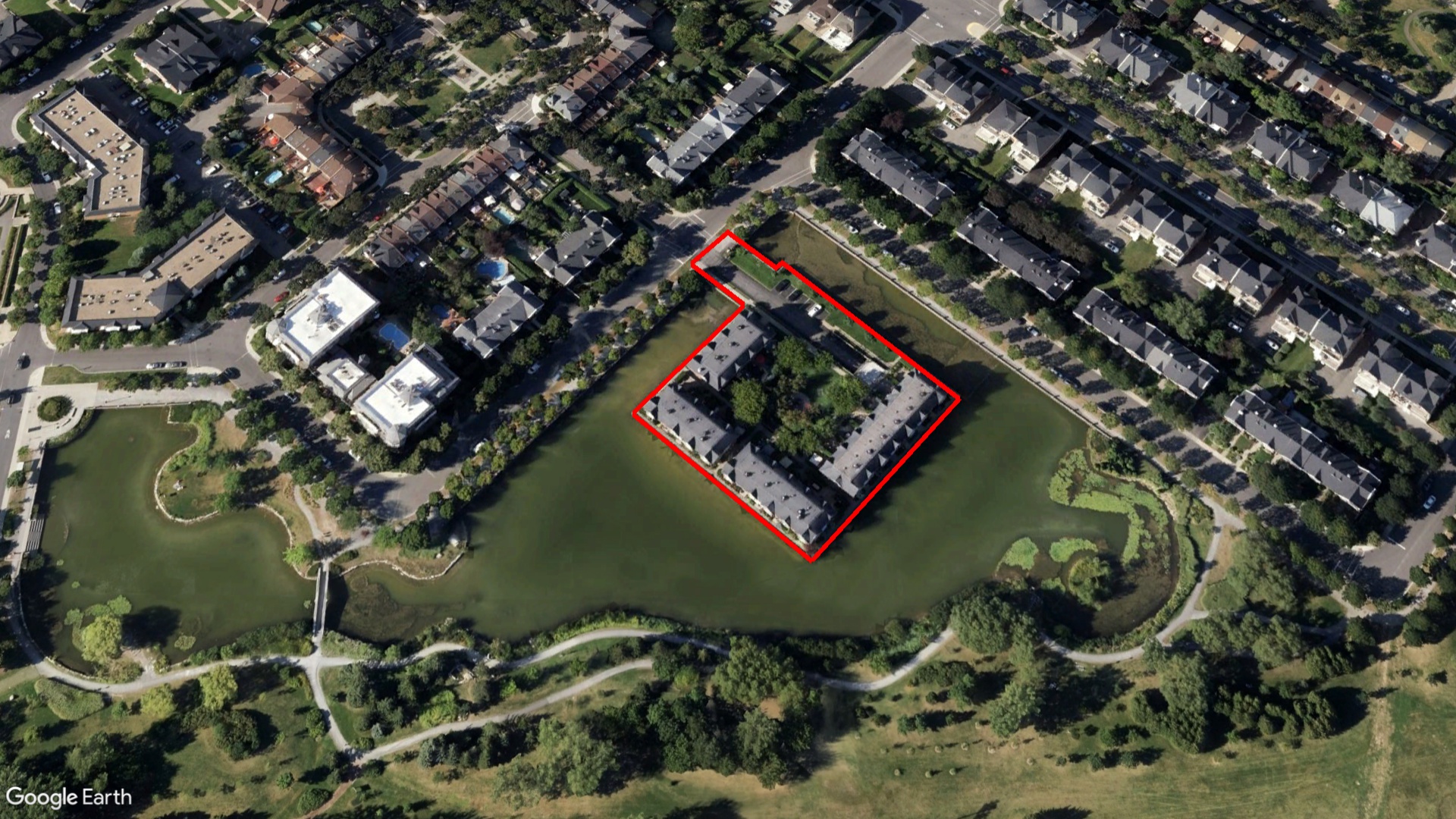 Tax Sale Montreal, Quebec - 050285-94