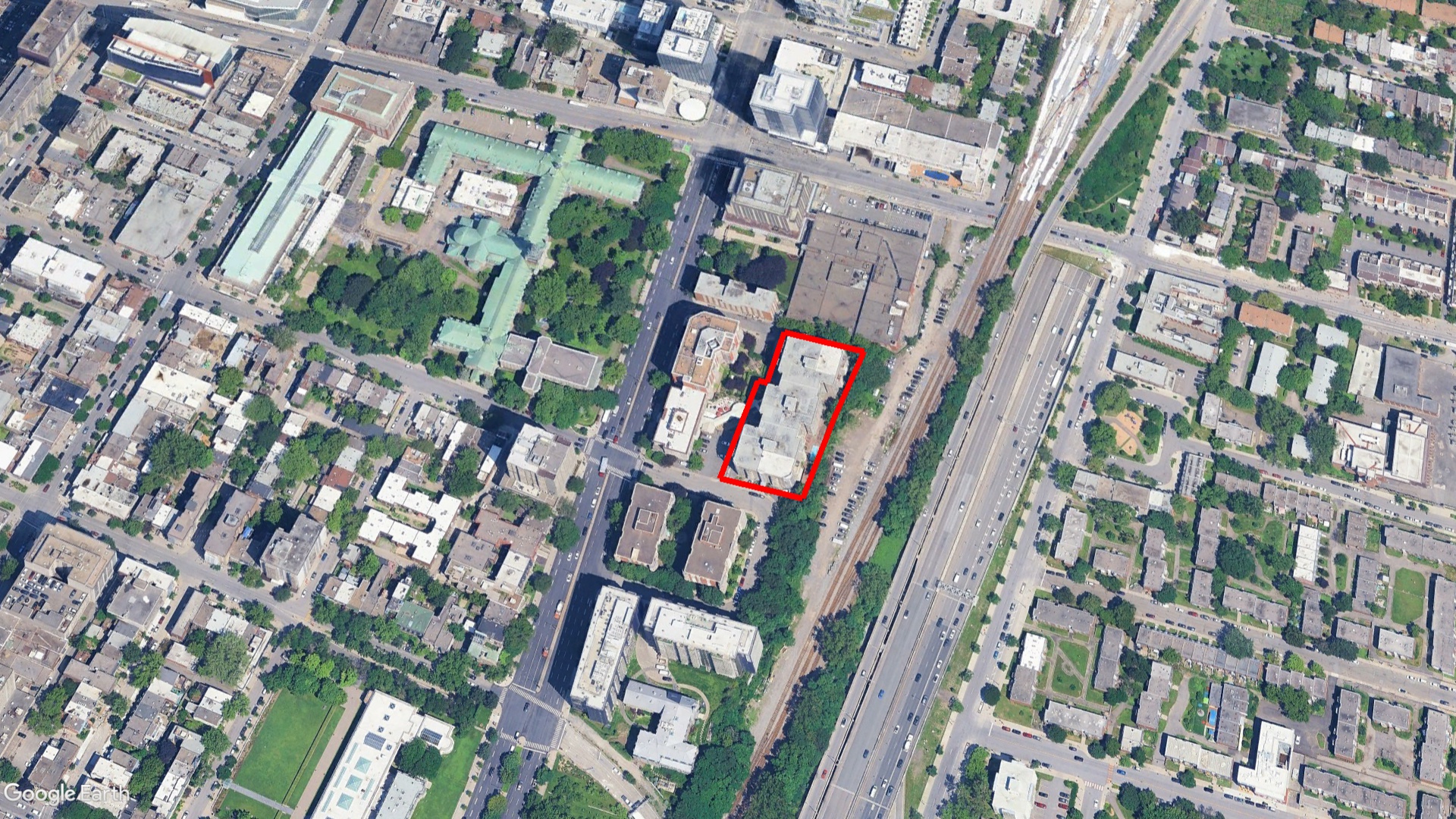 Tax Sale Montreal, Quebec - 261620-92